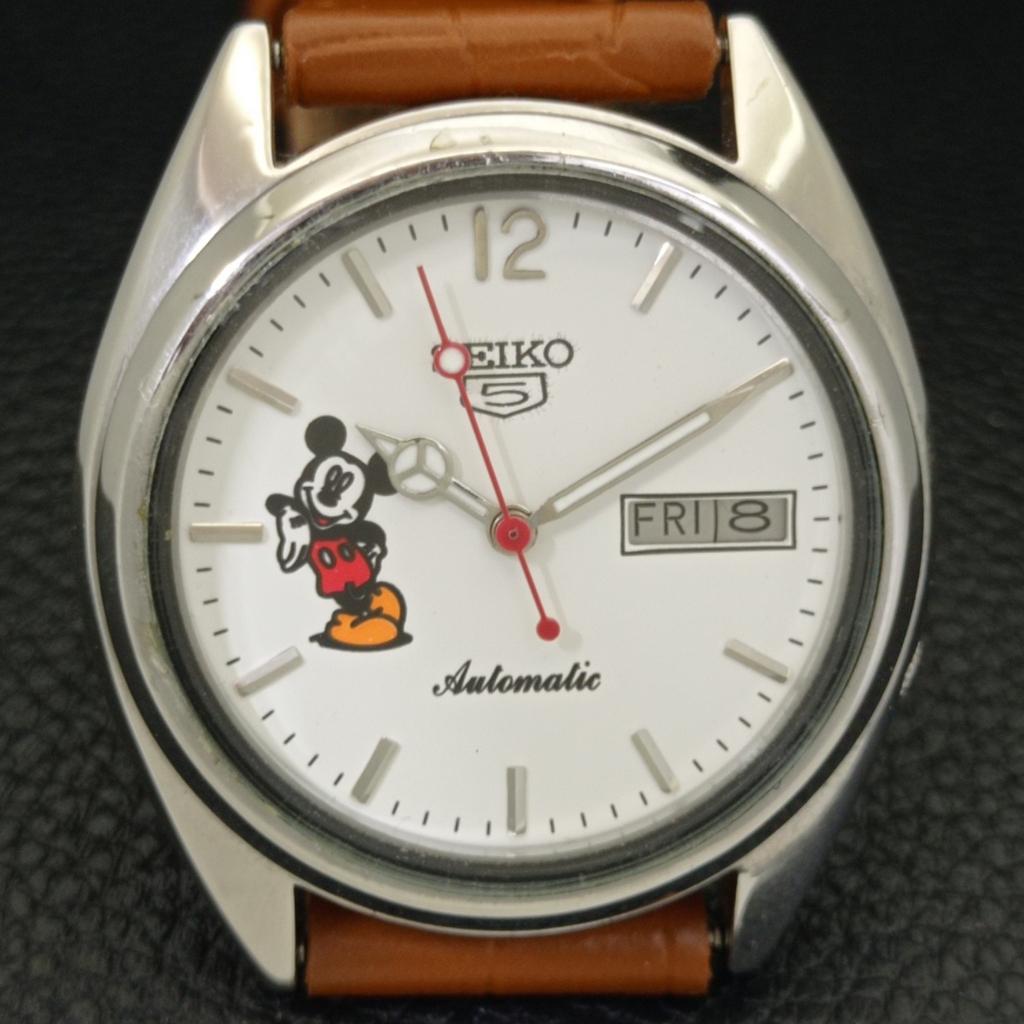 SEIKO 5 VINTAGE AUTOMATIC 7009A JAPAN MENS WHITE COLOR DIAL WATCH a700554-5