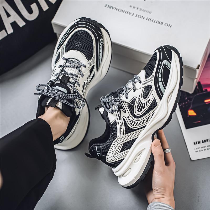 New Summer Breathable Casual Sports Shoes Mesh Running Heightening Dad Shoes
