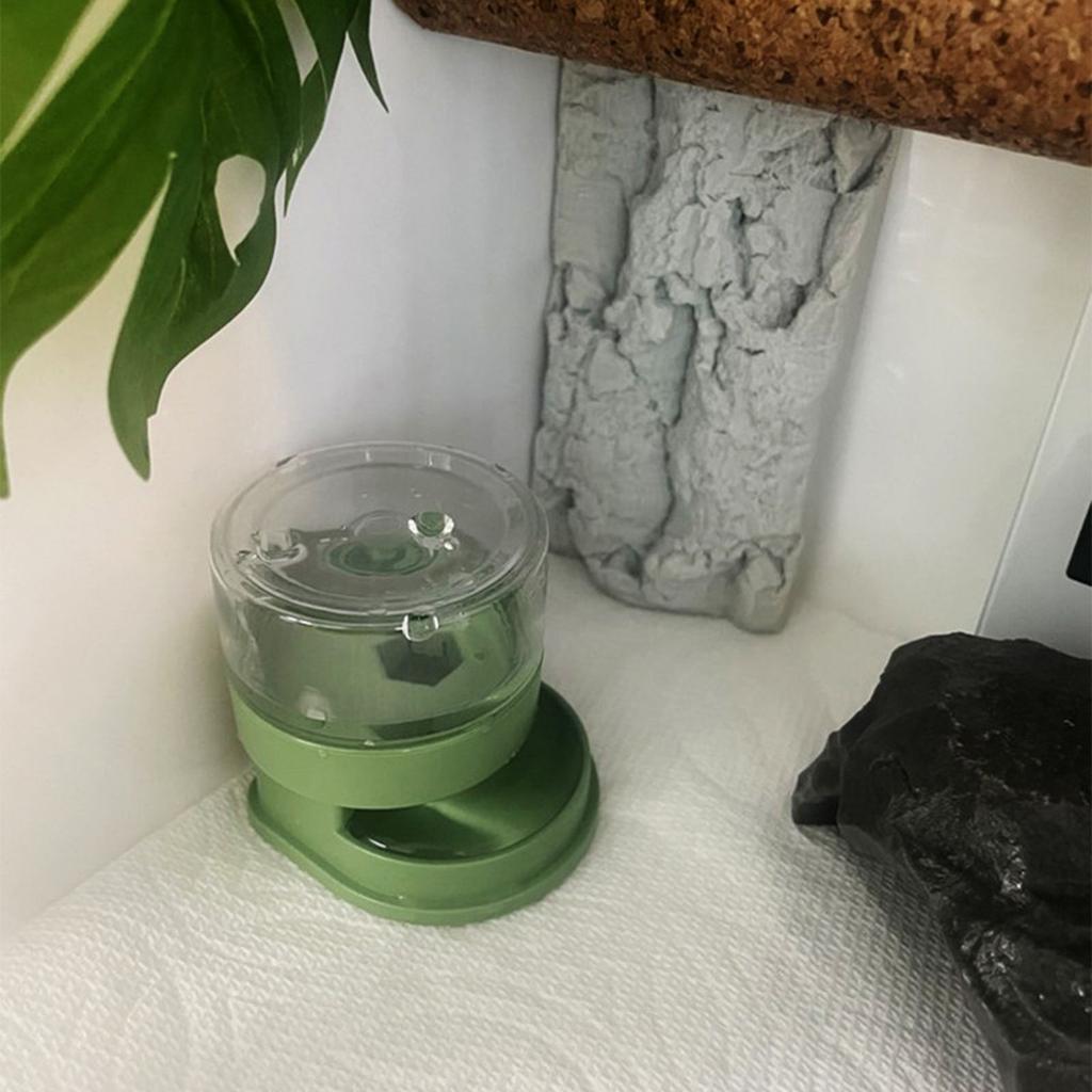 Climbing Pet Chameleons Automatic Water Dispenser 50ml