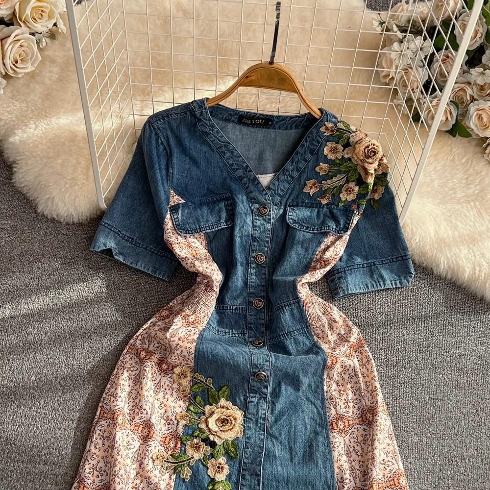 Nya sommarkvinnor tryck V-ringning enkelknäppt kortärmad broderi chiffong lapptäcksarbete mode elegant vardagsklänningar