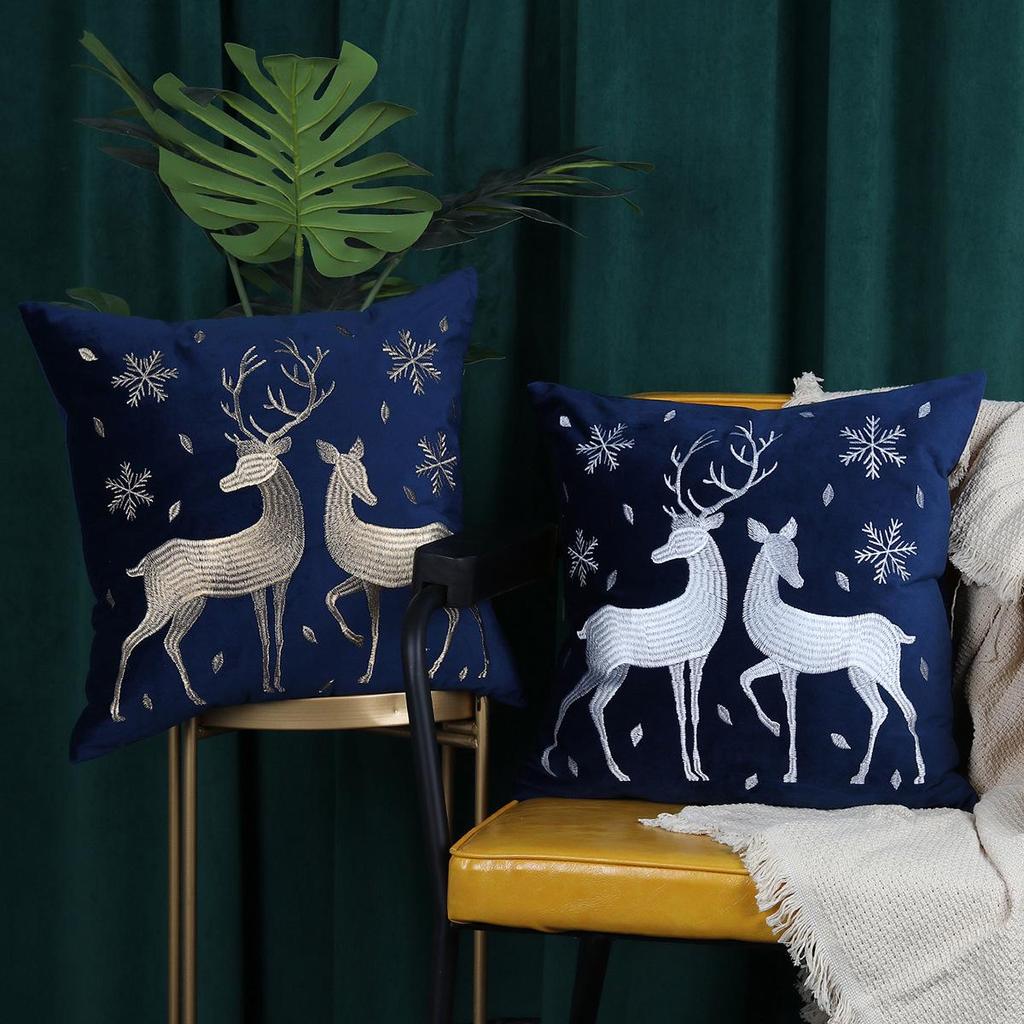 Reindeer Christmas Pillowcase, Winter Snowflake Embroidery Cushion Cover 45x45cm, Cross-border Bestseller