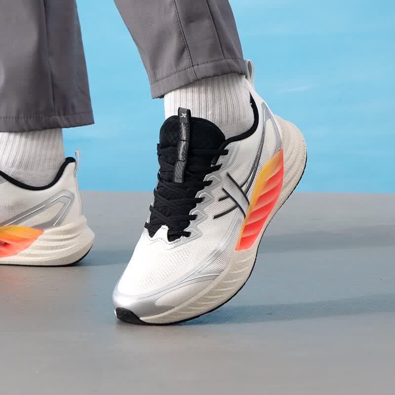 XTEP Men s Lifestyle Running Shoes US 7