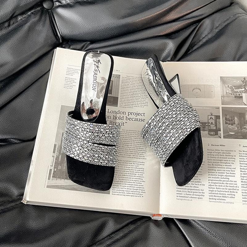 Designer Summer Strange Style Women Slippers Fashion Crystal Square Toe Slide Ladies Party Dress Sandalias