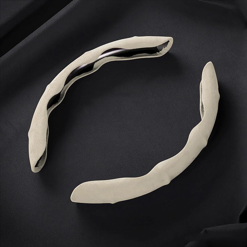 Suede Leather Steering Wheel Cover 38cm Car Steer Wheel Protector Textured Anti Slip Sweatproof Universal Decoration Accessories