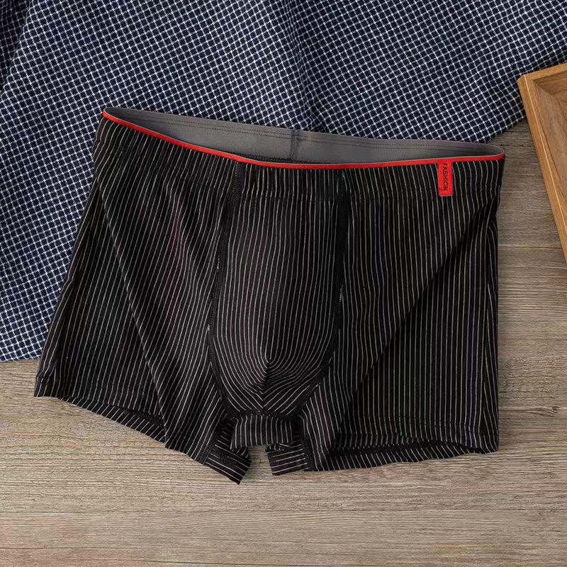 Men's Large Cotton Mid-Waist Breathable Boxer Briefs