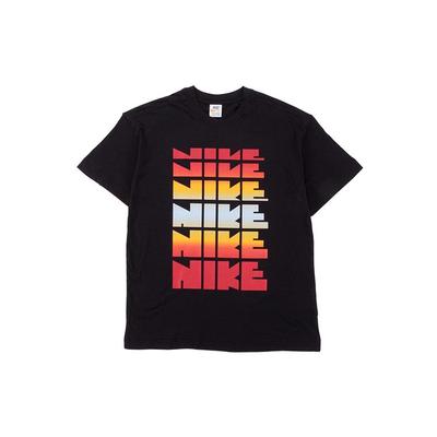 Nike Camiseta de Manga Curta com Letras Arco-Íris Masculina Tops Preto BV7634-010