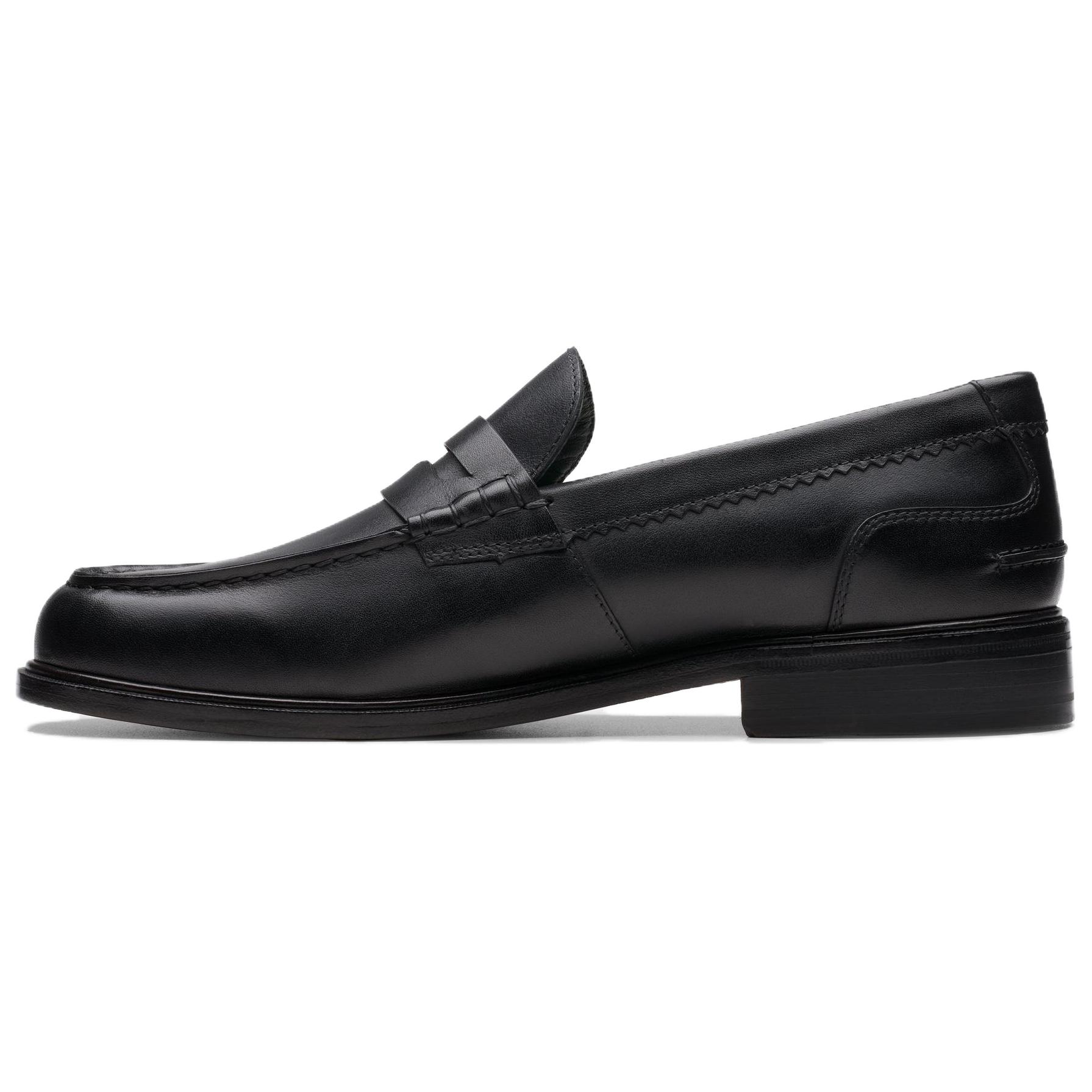 Clarks Leather Slip-On Loafers Men sneakers