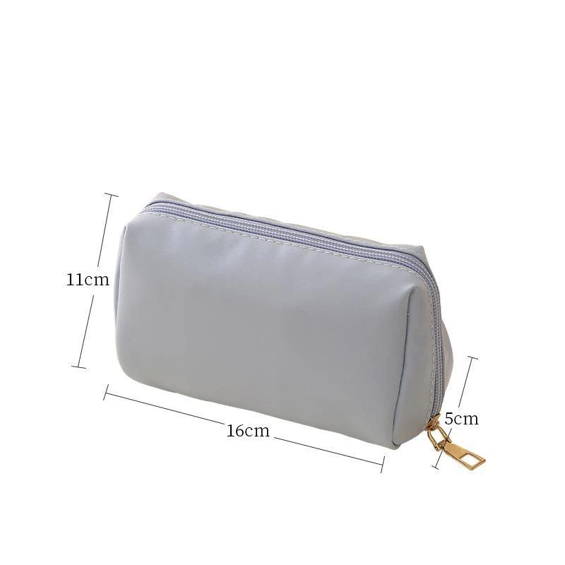 Makeup Bag Lightweight Large Capacity Waterproof Portable Cosmetic Storage Bag for Women Daily Commute Weekend Getaway