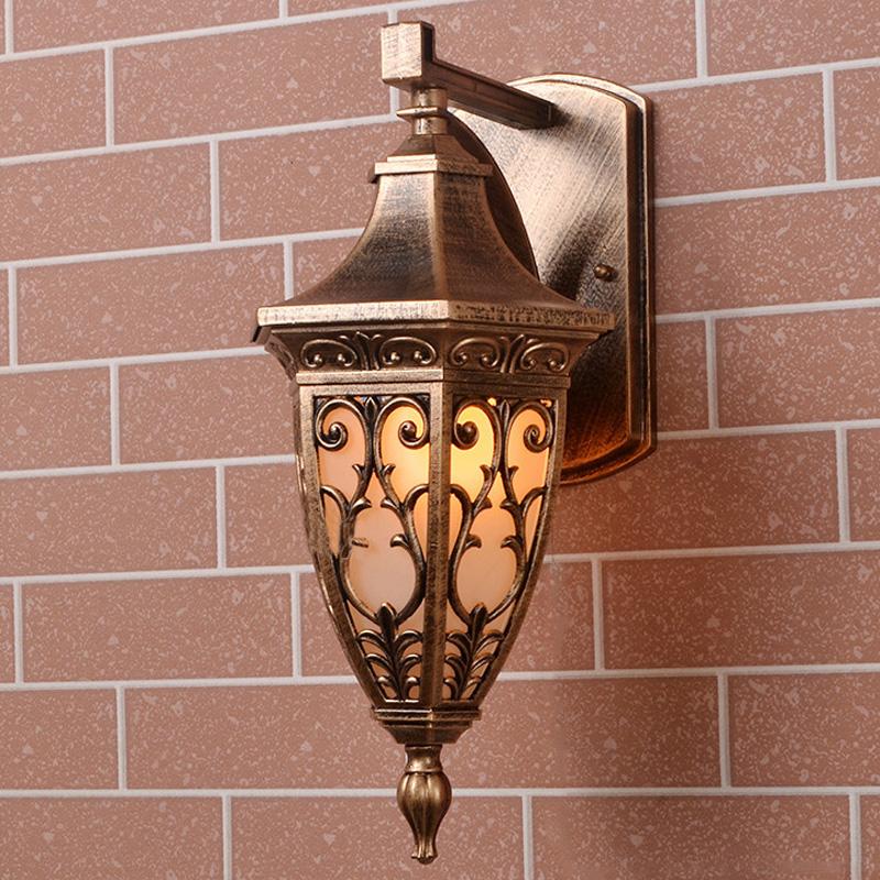 Europäische wasserdichte und rostfreie Wandleuchte, Gartenvilla, Wohnzimmer, Balkon, Eingangsbereich, Korridor, Zaun, Aluminiummaterial