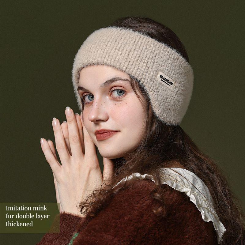 

Зимние мужские и женские теплые наушники.