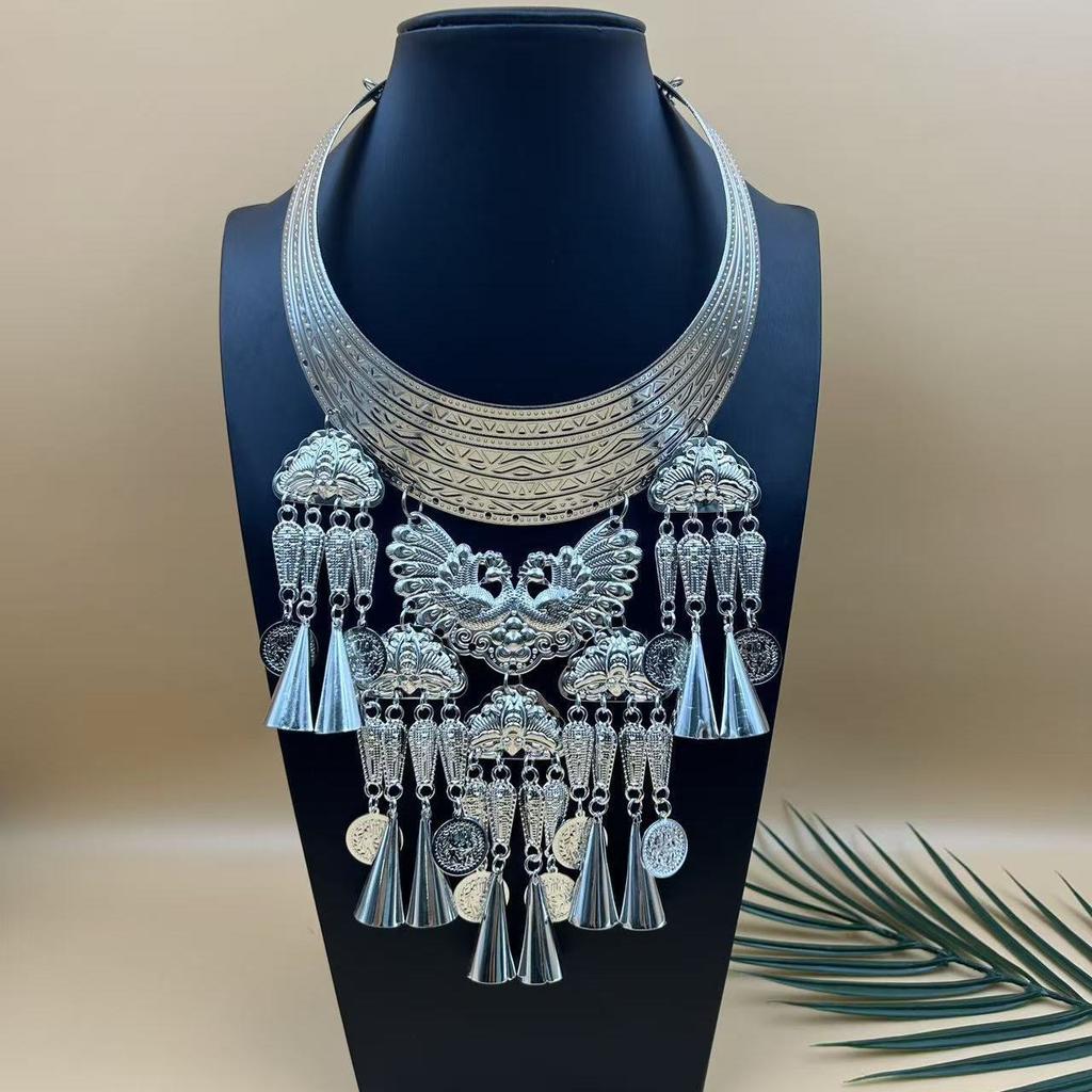 1/3/5/10/20pcs Layered Bohemian Statement Necklace Women's Fashion bib choker