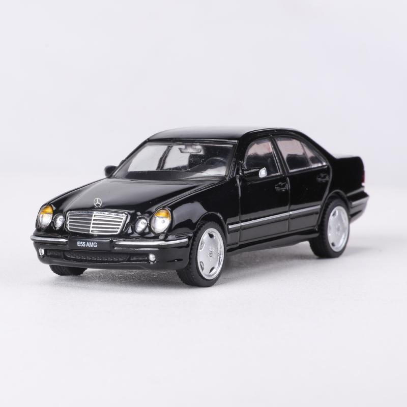 

1:64 Бенц E55 AMG Литі Металеві Моделі Автомобілів та Іграшкові Транспортні Засоби Модель Автомобіля Масштабна Модель Автомобіля Для Дітей чорний