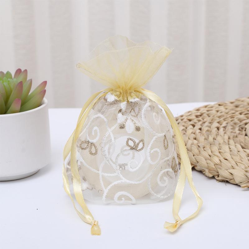 New 10X14CM Five Petal Flower White Lace Yarn Bag Folded Bottom Jewelry Drawstring Bag Creative Gift Slub Yarn Drawstring Pocket