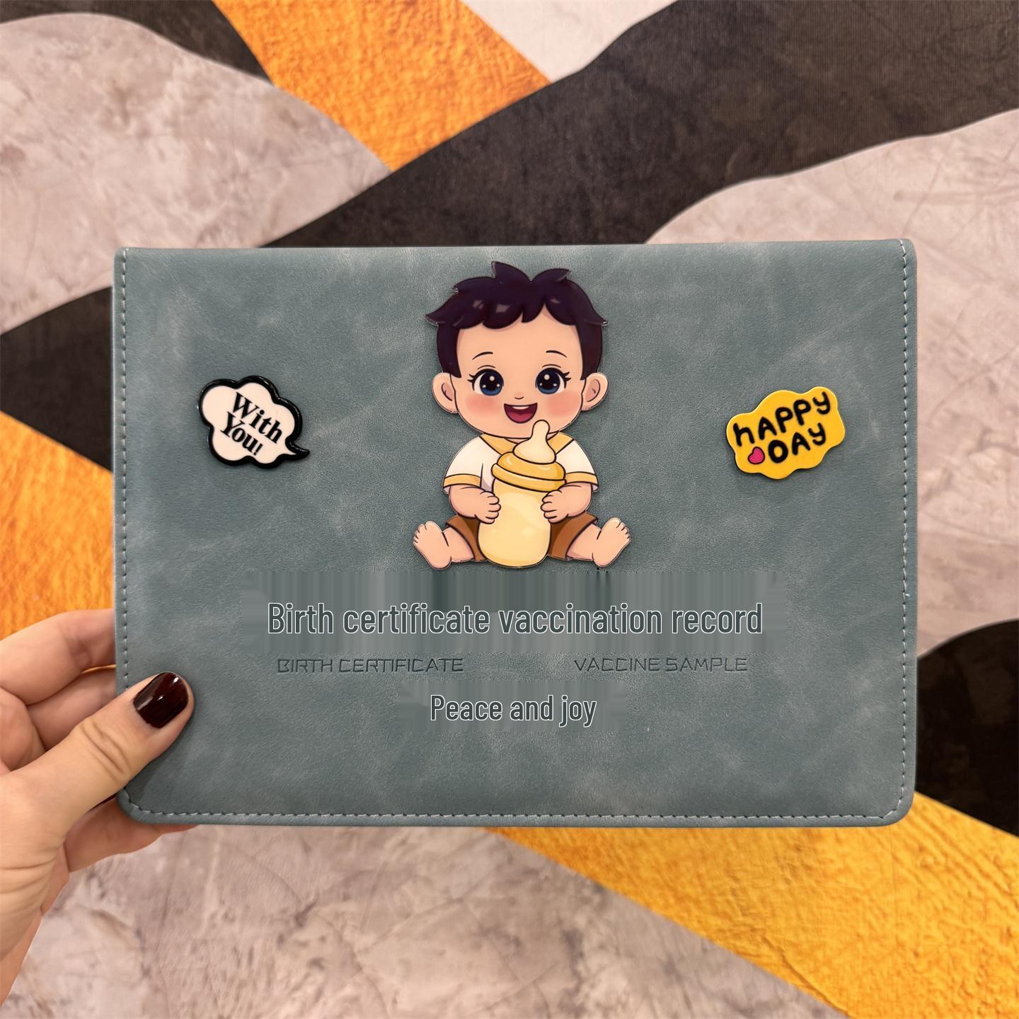 Кожаная обложка издания 2025 года для свидетельства о рождении и записей о вакцинации ребенка