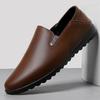 Mode 2024 Nya Herr Sommar Loafers Skor Äkta Läder Mjuka Herr Casual Slip-on Utskurna Skor Kohud Sommar Loafers