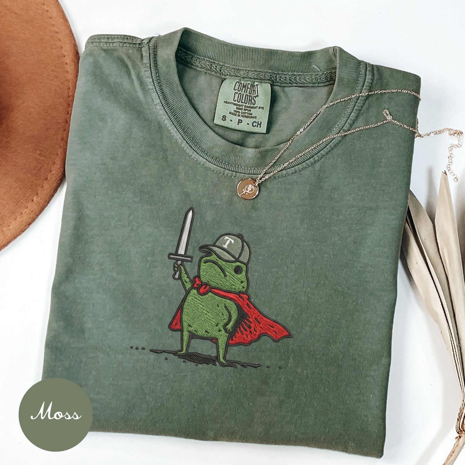 Huzzah Frog Comfort Colors Shirt, Funny Medieval Frog Tee, Renaissance Faire Graphic T-Shirt, Fantasy Gamer Gift, Retro Cottagecore Tee 4XL