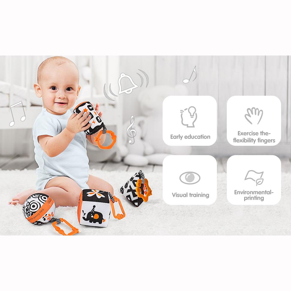 High Contrast Shapes Sets Baby Toys,Black and White Stroller Toy for Car Seat Baby Plush Rattles Rings Hanging Toy for Newborn,Toddlers Etc.(4Packs)