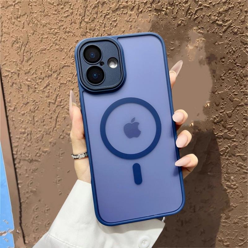 Applicable To Apple 17 Yadun Frosted Skin Sensitive Magnetic Suction Phone Case IPhone 16 Full Pack Lens Film Protection Case