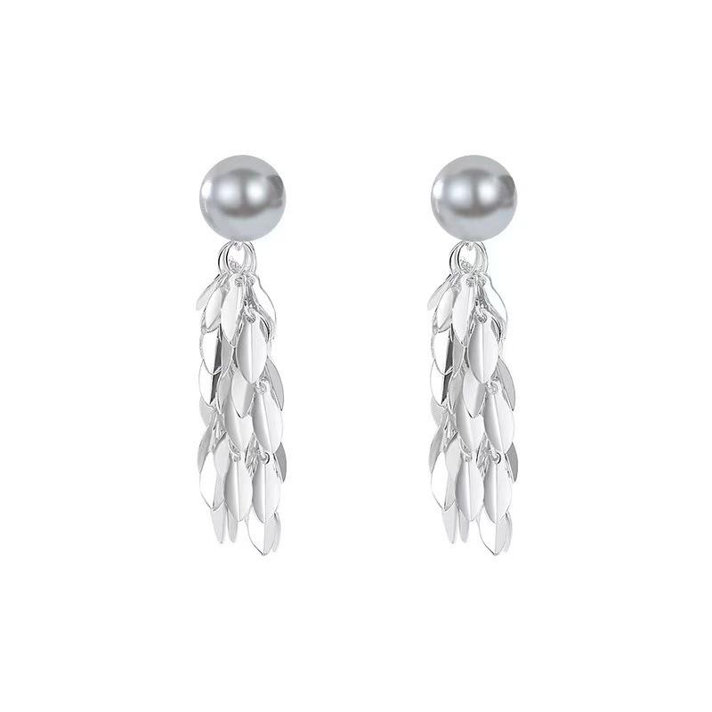 A pair of wheat ears gray pearl stud earrings for women's unique niche design fringed earrings atmospheric ears