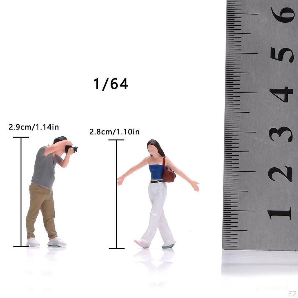 1/64 People Figures Figurines Ornaments Man Woman Miniatures for Movie Props Micro Landscape Layout
