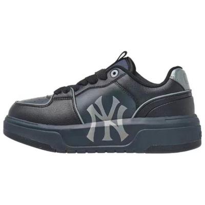 Obuwie uniseks – Sneakersy
