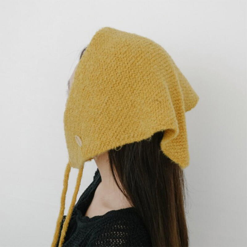 Women s Triangle Pendant Bokashi Hood A33864_Black