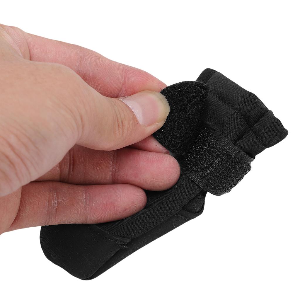 Dog Shoes Waterproofing Rubber Dog Booties Paws Protectors with Reflective Strip for Outdoor Walking
