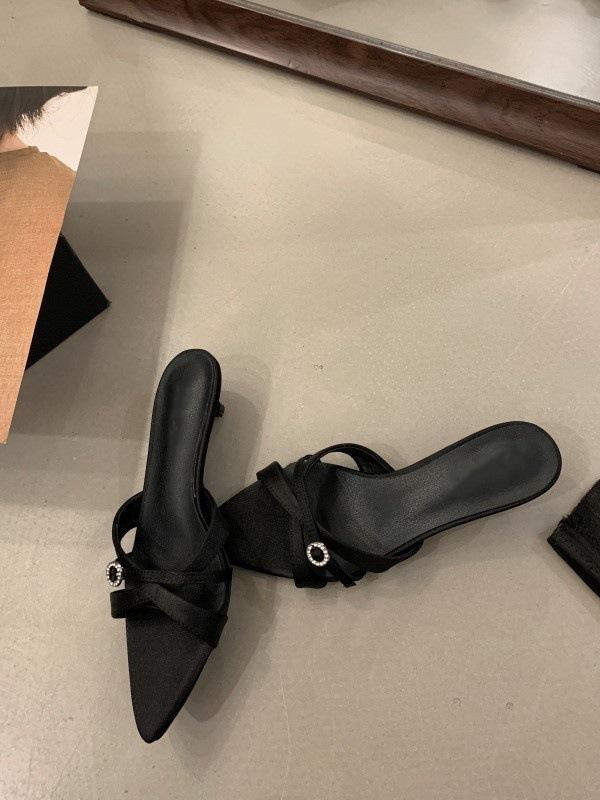 

Женские тапочки с маленьким каблучком, крутые тапочки с перекрестными ремешками, темпераментные остроносые тапочки-котята и пустые женские тапочки 34 чёрный