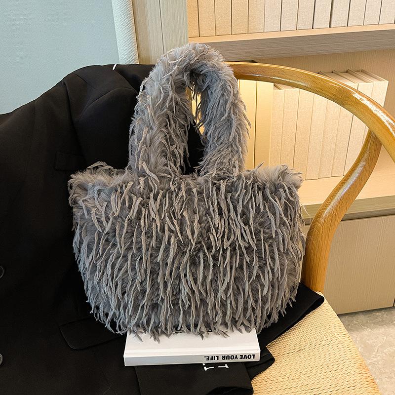 Plush Bag Women's Large-capacity New Autumn and Winter Versatile Plush Shoulder Bag Commuter Tote Bag