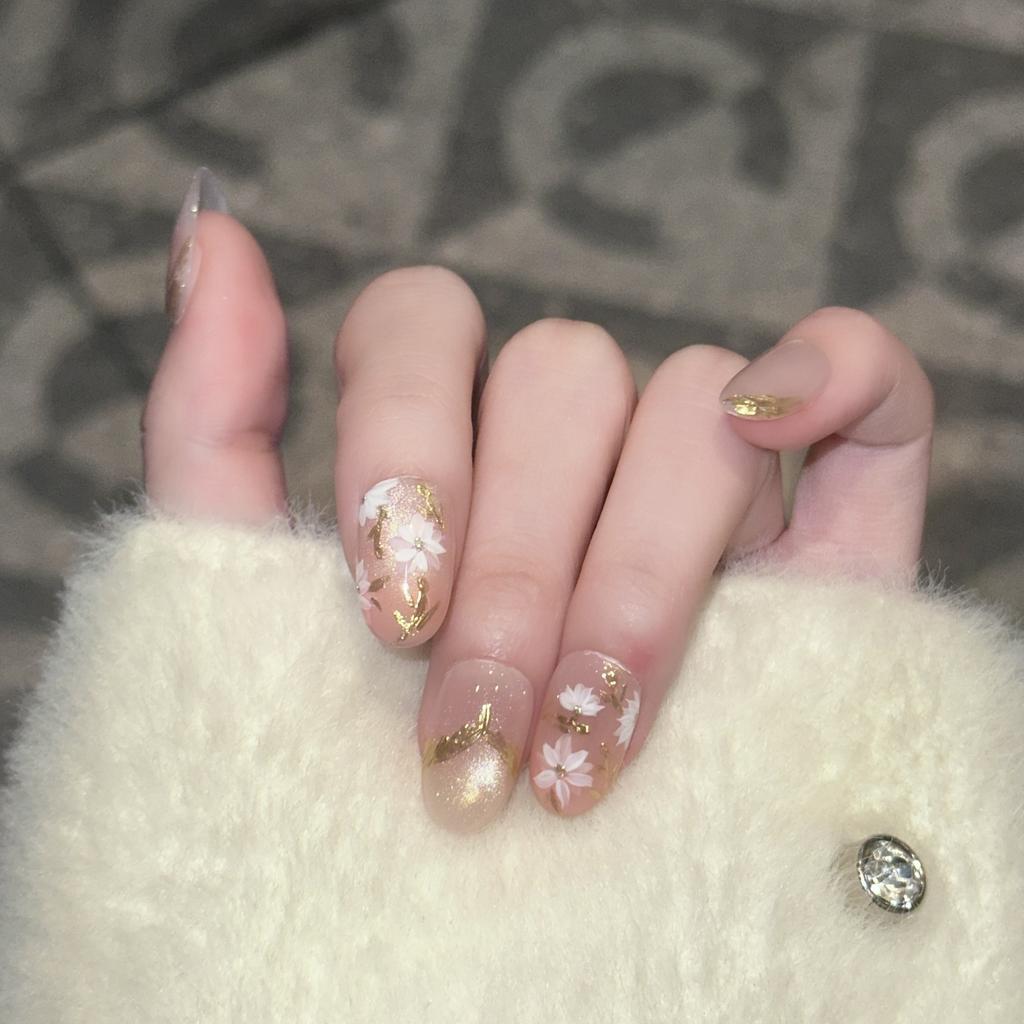 Pure Hand-woven Armor High-end Hand-painted Cat-eye French Magic Mirror Powder Versatile White Short Manicure