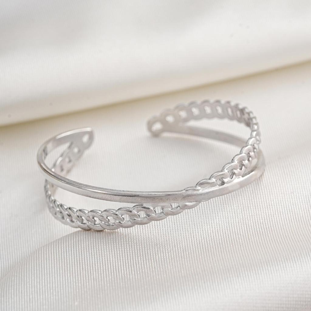 18K Gold Titanium Steel Geometric Pleated C-Shape Bracelet for Women