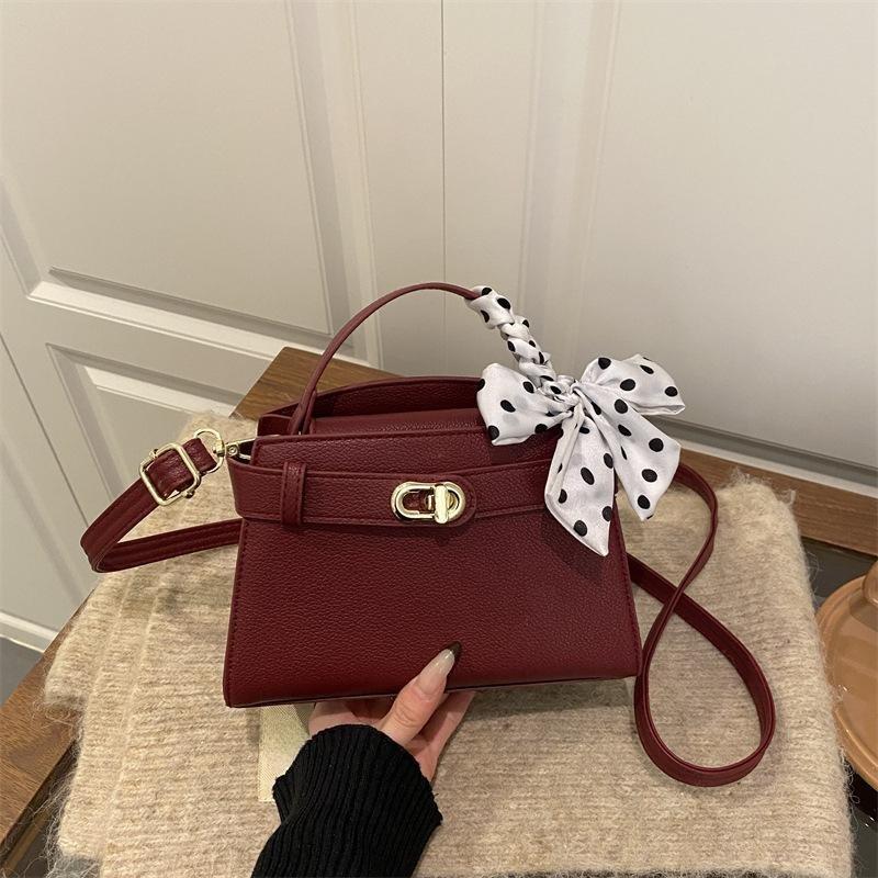 Fashionable Silk Scarf, Stylish and Versatile, Simple Texture, Single Shoulder Cross-body Handbag and Clutch Bag