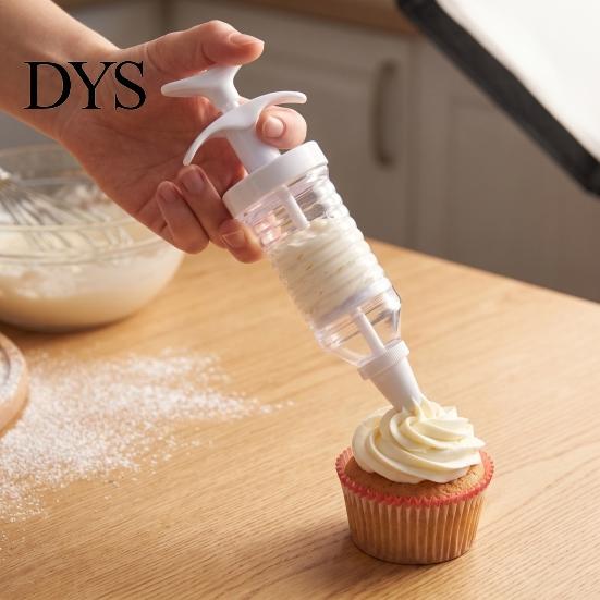 Easy Grip Icing Dispenser Cake Decorating Kit with 8 Interchangeable Nozzles, Cream Frosting Decorator Tool, Transparent Handheld Tool Barrel