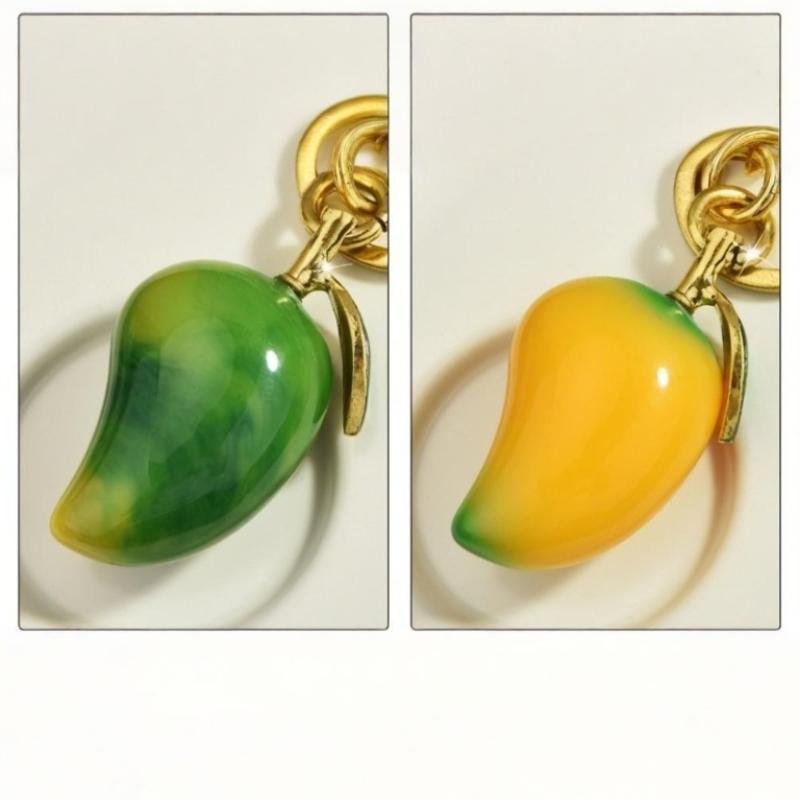 Simulation Mango Keychain Bag Hanging Pendant Charm Cute Crystal Resin Fruit Keyring Car Keychain Jewelry Gift Decoration