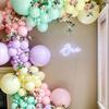 Bruiloft Verjaardag Babyborrel Geslachtsonthulling Decoraties Stofblauw Wit Ballonnenboog Slingerset