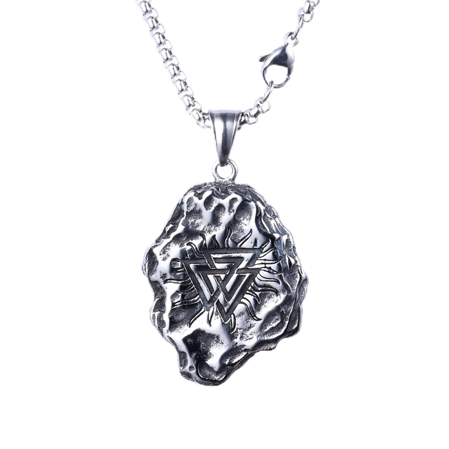 Europe and the United States hot-selling cultural totem-shaped titanium steel pendant, retro and old industrial necklace, personalized trend pendant