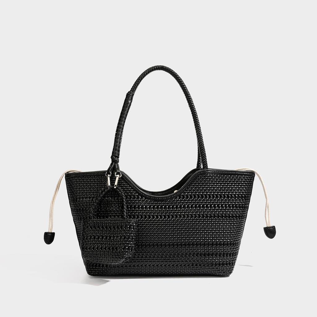Fashion Handmade Hollow Niche Shoulder Underarm Bag Seaside Beach Woven Bag Large Capacity Portable Tote Bag
