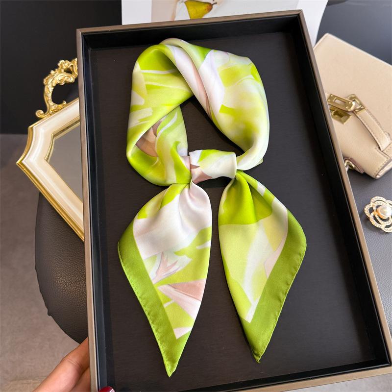 Women S Elegant Printed Silk Like Square Scarf Sun Protection Shawl