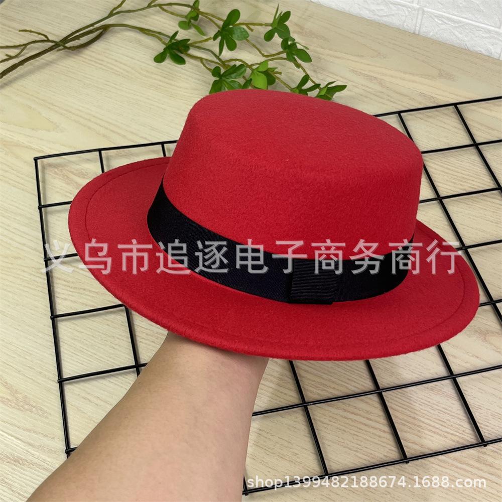 Simple black strap flat top woolen top hat autumn and winter woolen hat men's and women's hats flat edge retro British gentleman's hat