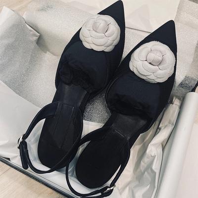 Camellia Baotou Sandals Women's Flat Heel Spring and Autumn New Celebrity Pointed Flat Shoes