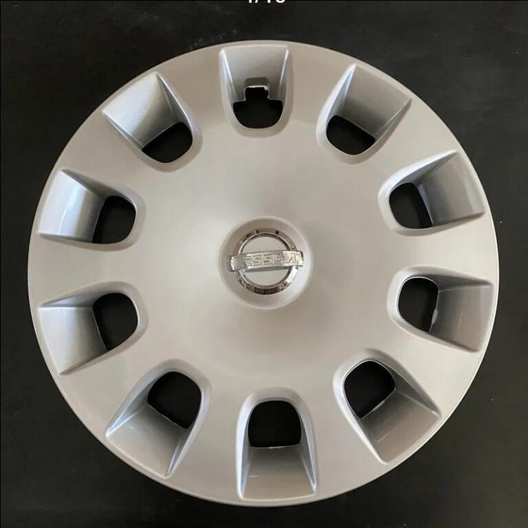 Kołpak koła Sylphy Classic 15-calowego: Wytrzymała Plastikowa Dekoracja Opony