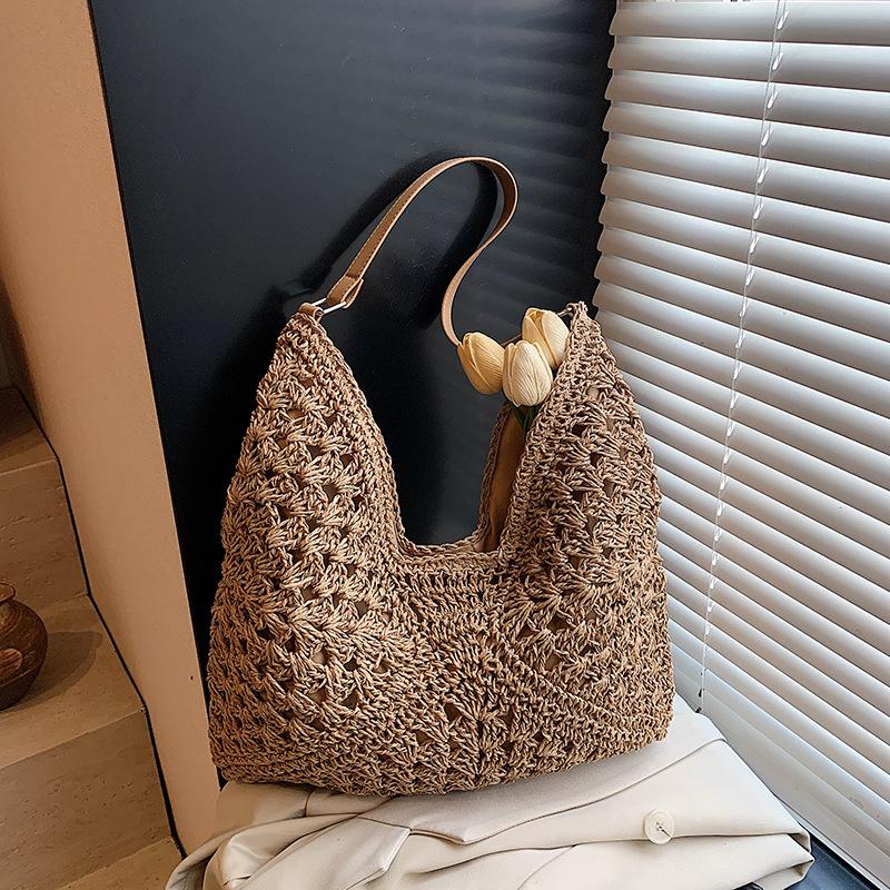 Popular beach bags women's new summer woven bags seaside vacation straw bags shoulder armpit bags