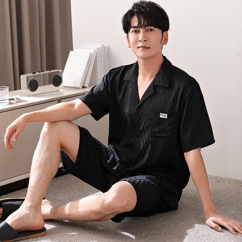 

Ice silk pajamas women s summer models, summer new models, spring models, summer couples with chest pads, short-sleeved loungewear suits, men s XXXL