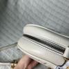 [Pre-Owned] GG Marmont Series Logo Quilted Chain Leather Mini Round Bag - Very Good #M26P7Q