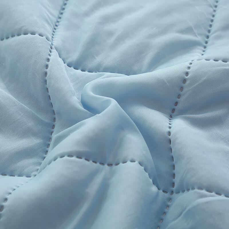 Baiweisi Ice Silk Cooling Summer Quilt
