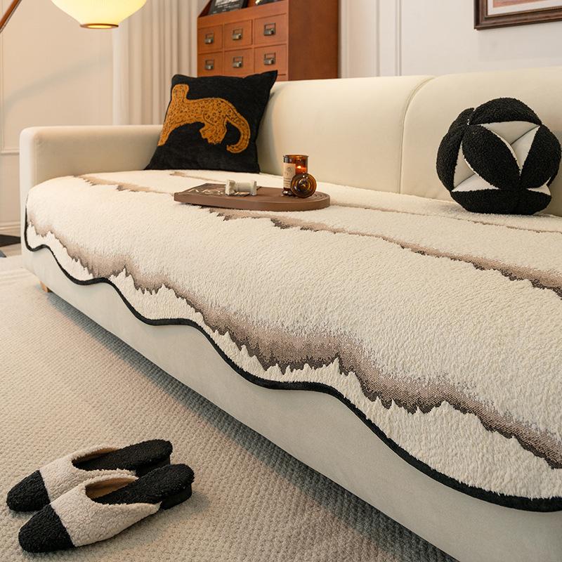 

New Sofa Cushion Chenier Four-Season Universal Non-Slip Seat Cushion, High-End All-Inclusive Sofa Cover Cover Cloth 70*70cm
