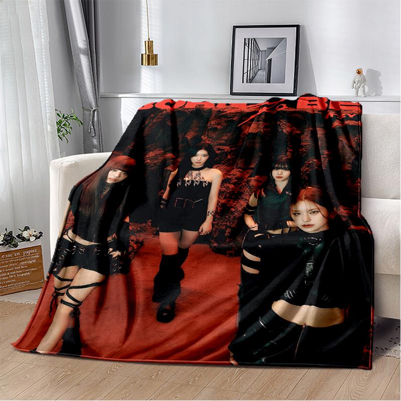 3D KPOP ITZY Star Soft Plush Blanket,Flannel Throw Blanket for Living Room Bedroom Bed Sofa Cover Gift