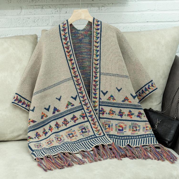 Fashion Women V-Neck Loose Knitwear Sweater Bat Sleeve Cardigan Autumn Winter Print Cloak Cross Border