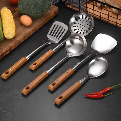 Stainless Steel Kitchen Utensil Set: Slotted Spoon, Soup Spoon, Frying Pan Spatula, Rice Spoon, Stir-fry Spatula.