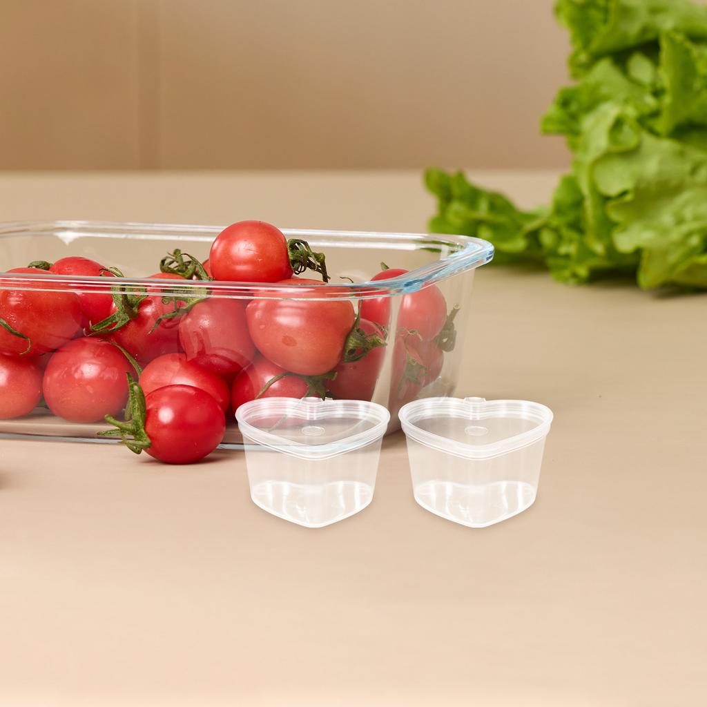 100Pcs Transparent PP Plastic Spice Containers Heart Shaped Leak Proof Storage Jars Suitable for Sauce Spice Use
